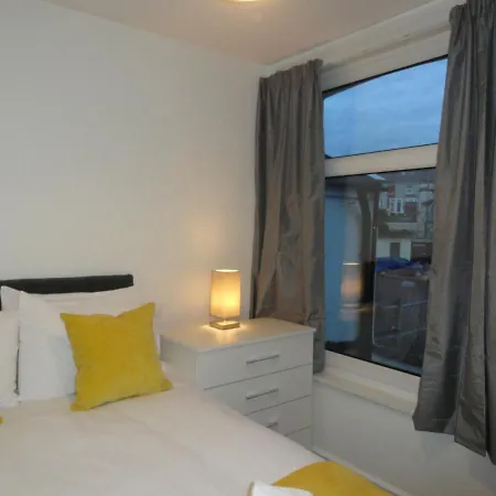 Luckwell Too By Cliftonvalley Apartment Bristol