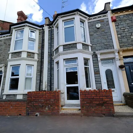 Apartment Luckwell Too By Cliftonvalley Bristol